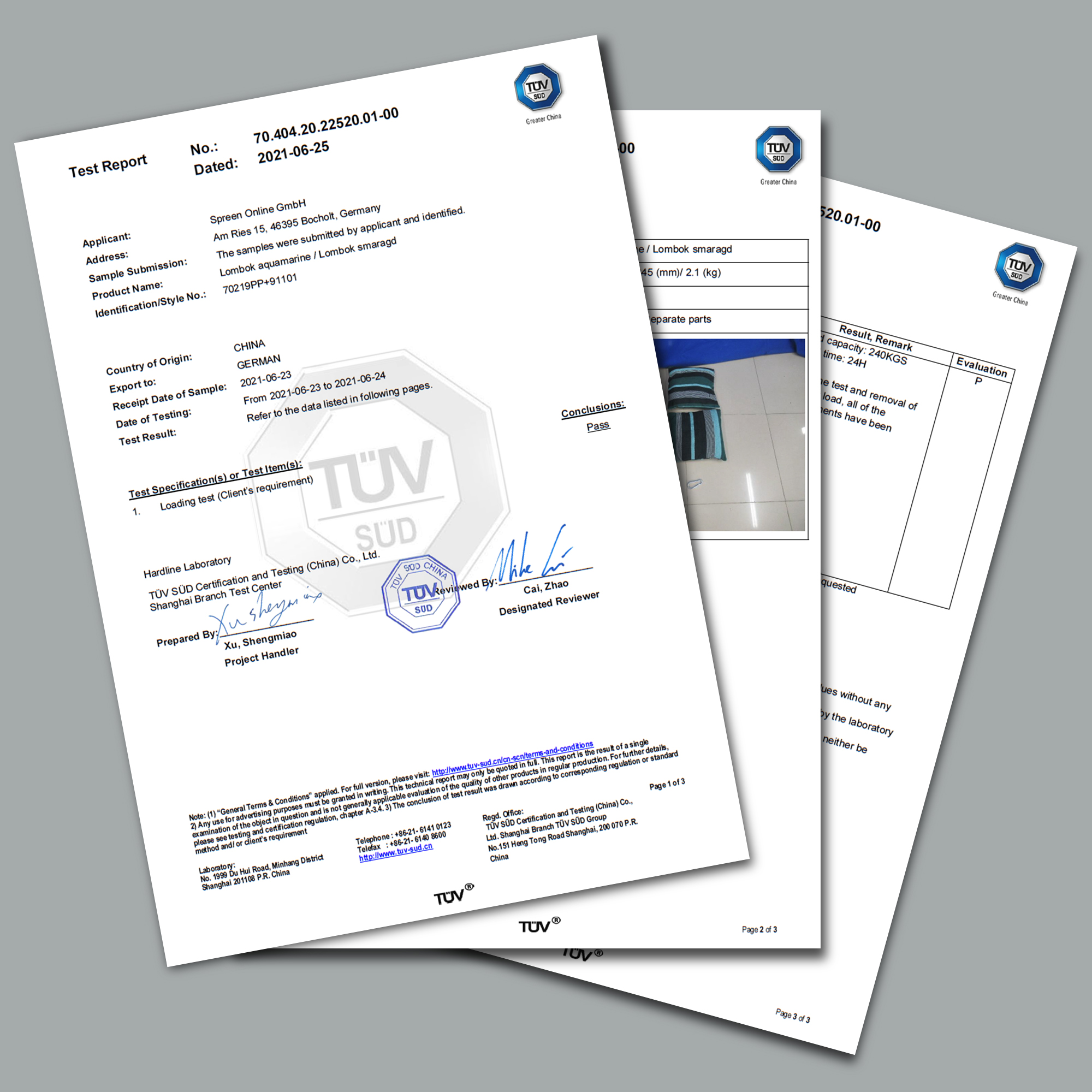 Certificado TÜV del yourGEAR Lombok Aqua Hängesessel, que confirma la carga máxima de 240 kg; aparecen hojas con sello oficial y una foto del columpio colgante de rayas y cojines incluidos.