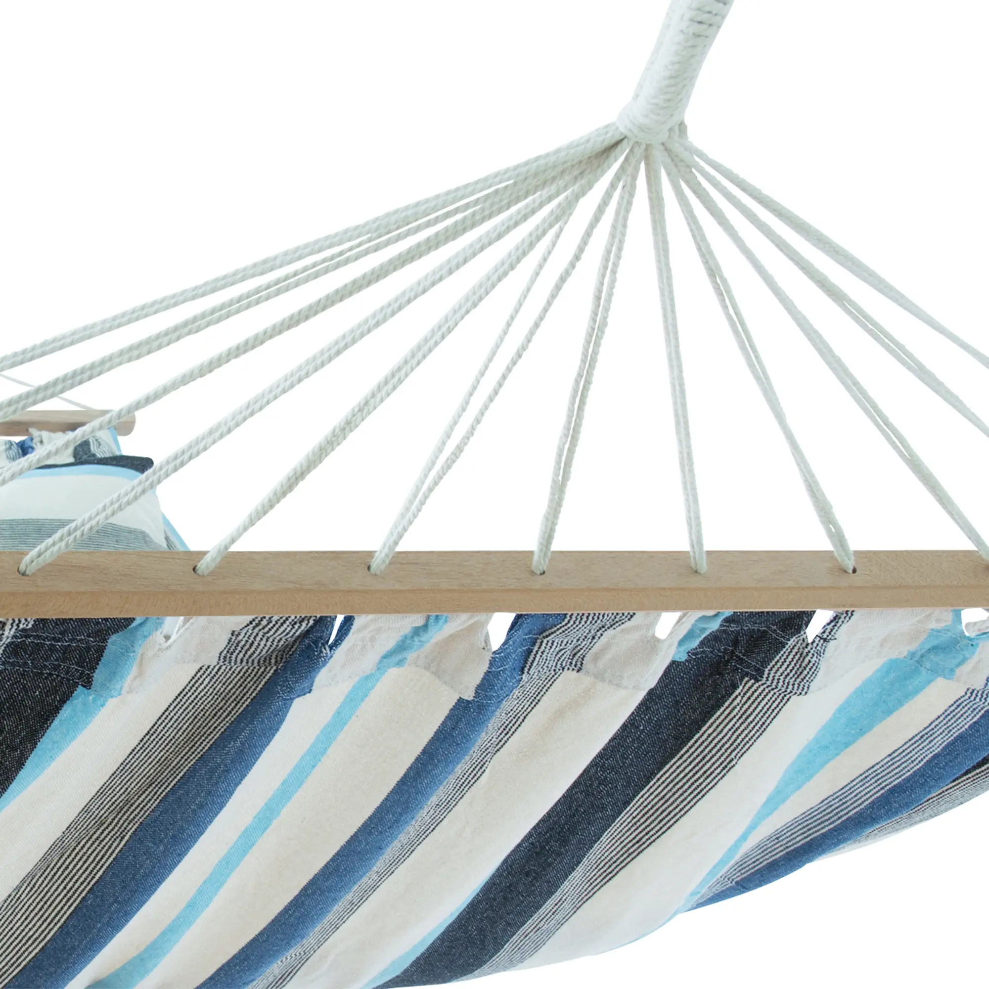 Hamac yourGEAR Kauai Aqua 240x160 cm pour 2 personnes, coton rayé bleu-blanc, barre en bois robuste, cordes de suspension blanches et coussin visible, capacité 300 kg, pour intérieur et extérieur.