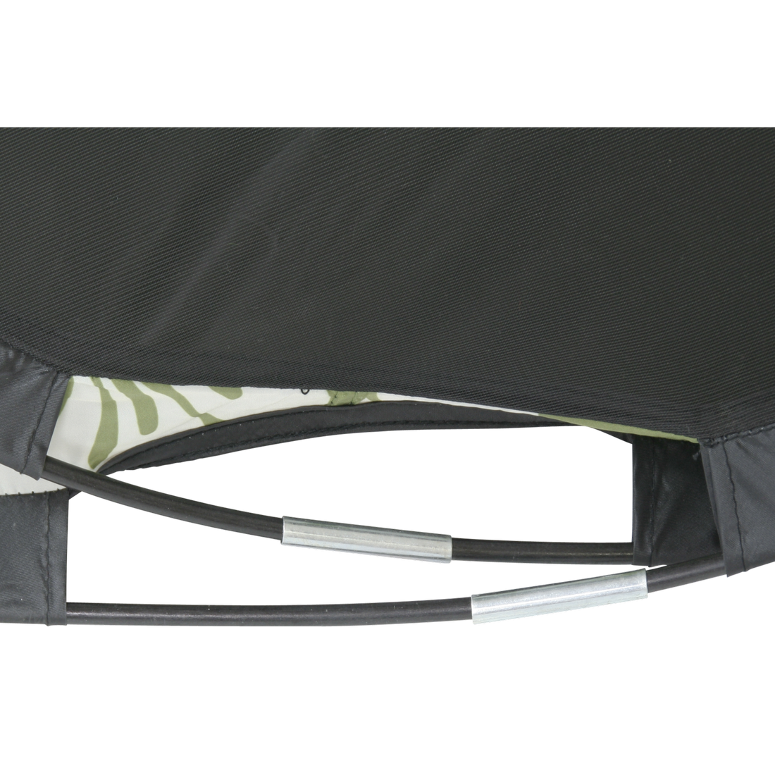Detailansicht des schwarzen Gestänges und Stoffes der 10T Pop Up Strandmuschel Flower UV 50+, zeigt stabile Verarbeitung und grünes Innenmuster, ideal als Sonnenschutz und Windschutz am Strand.