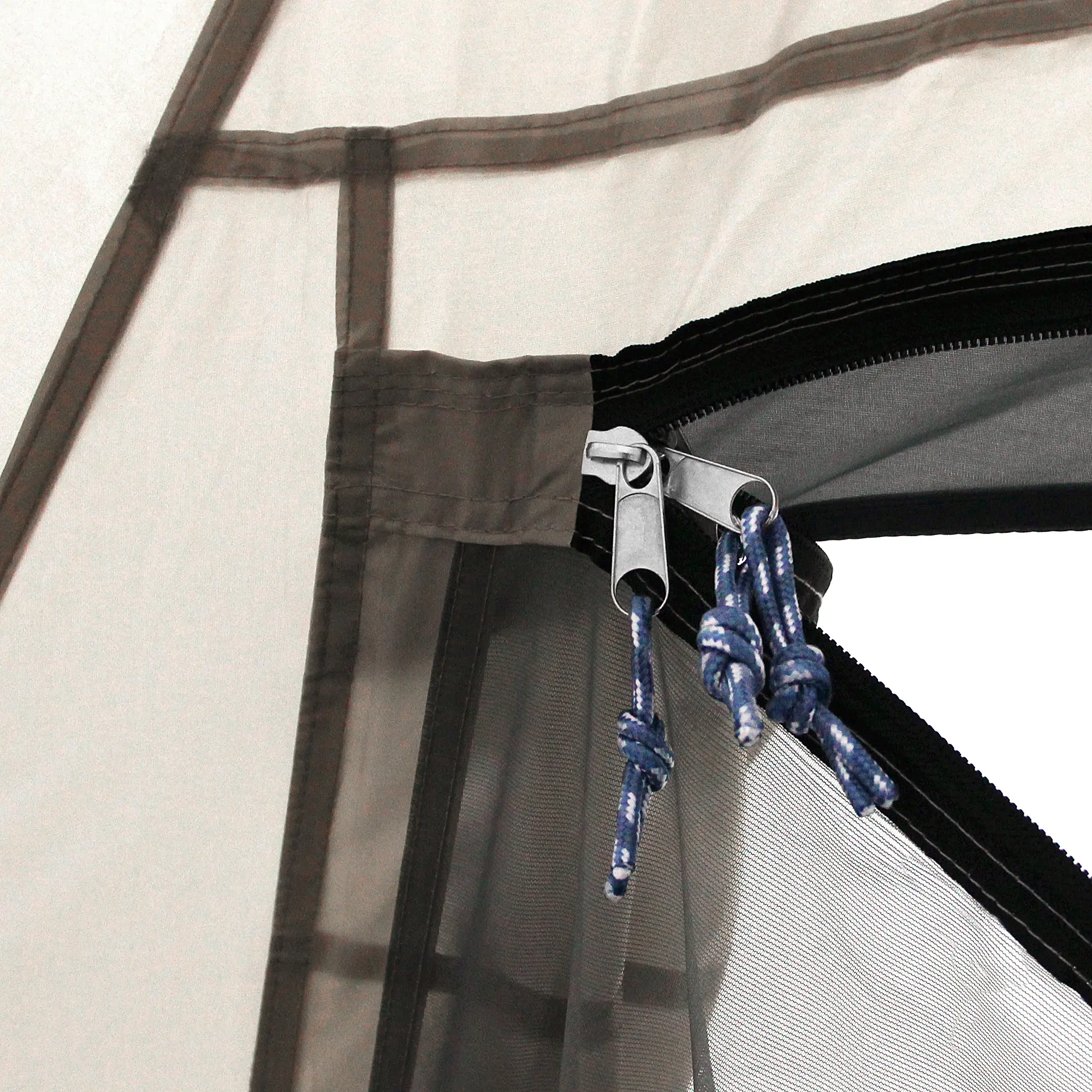 Close-up of your GEAR Lido 370 tipi tent mesh door with double zipper and blue pull cords, highlighting insect protection and sturdy stitching for camping use.