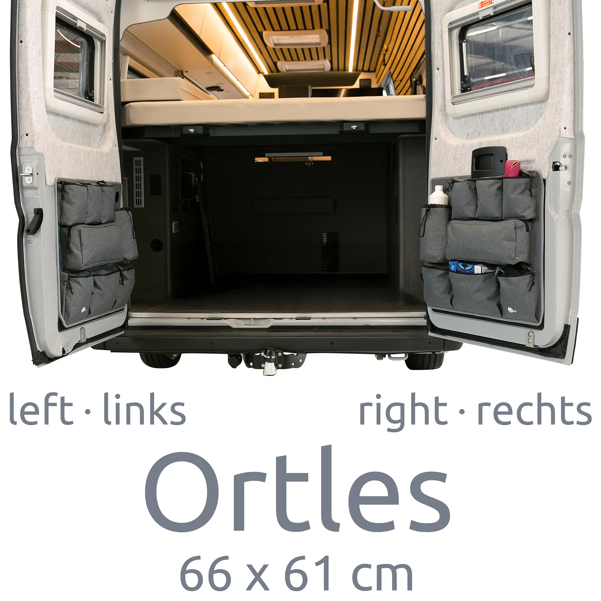 Organisateur your GEAR Ortles R fixé à la porte arrière droite d’un fourgon aménagé, avec 8 poches de tailles variées pour ranger outils, accessoires de camping et objets du quotidien. Dimensions : 66 x 61 cm.