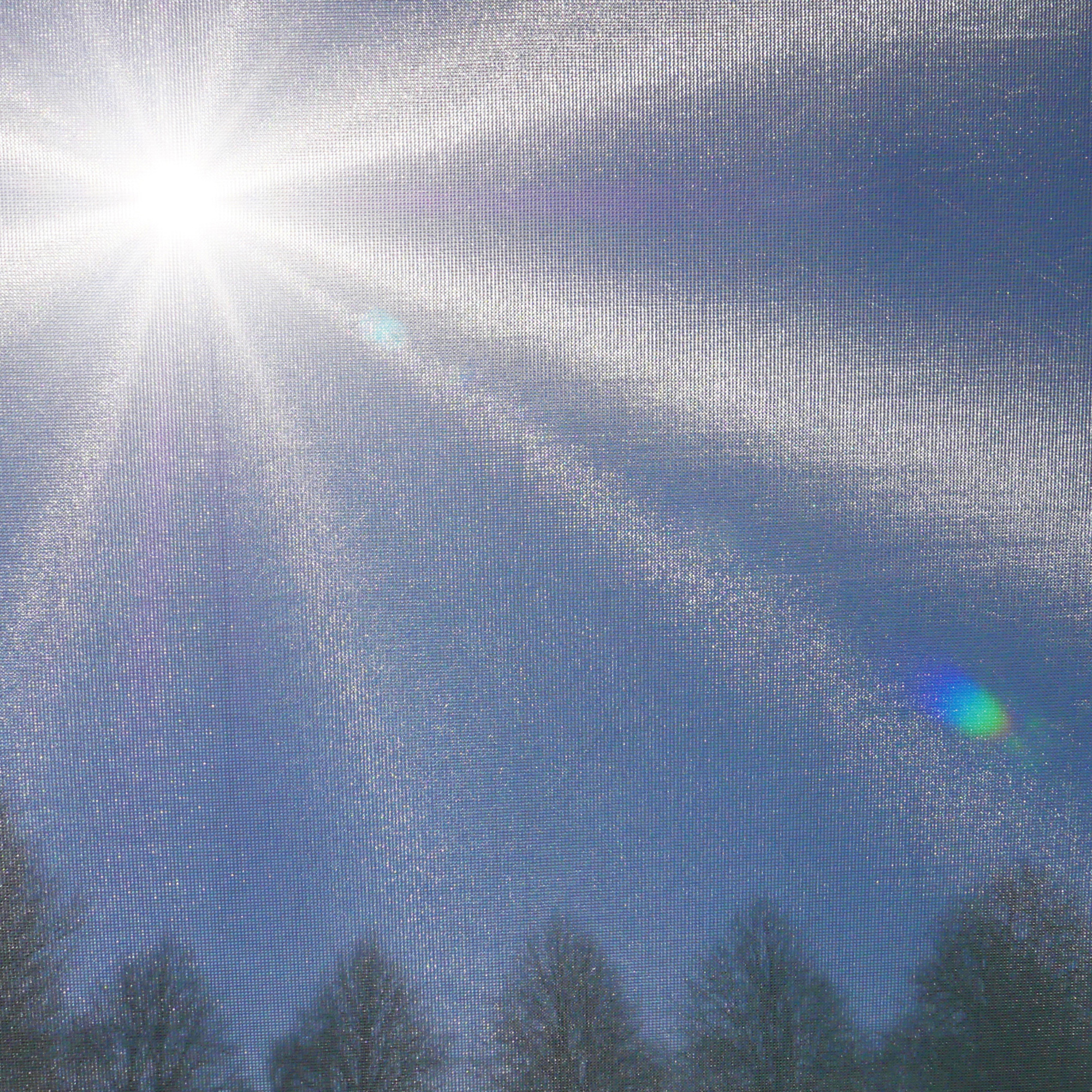 Panel frontal your GEAR Capri Sun Blocker de 4,8 x 2 m, tejido translúcido y resistente, filtra el sol intenso y permite la circulación de aire, ideal para sombra y privacidad en caravanas y autocaravanas.