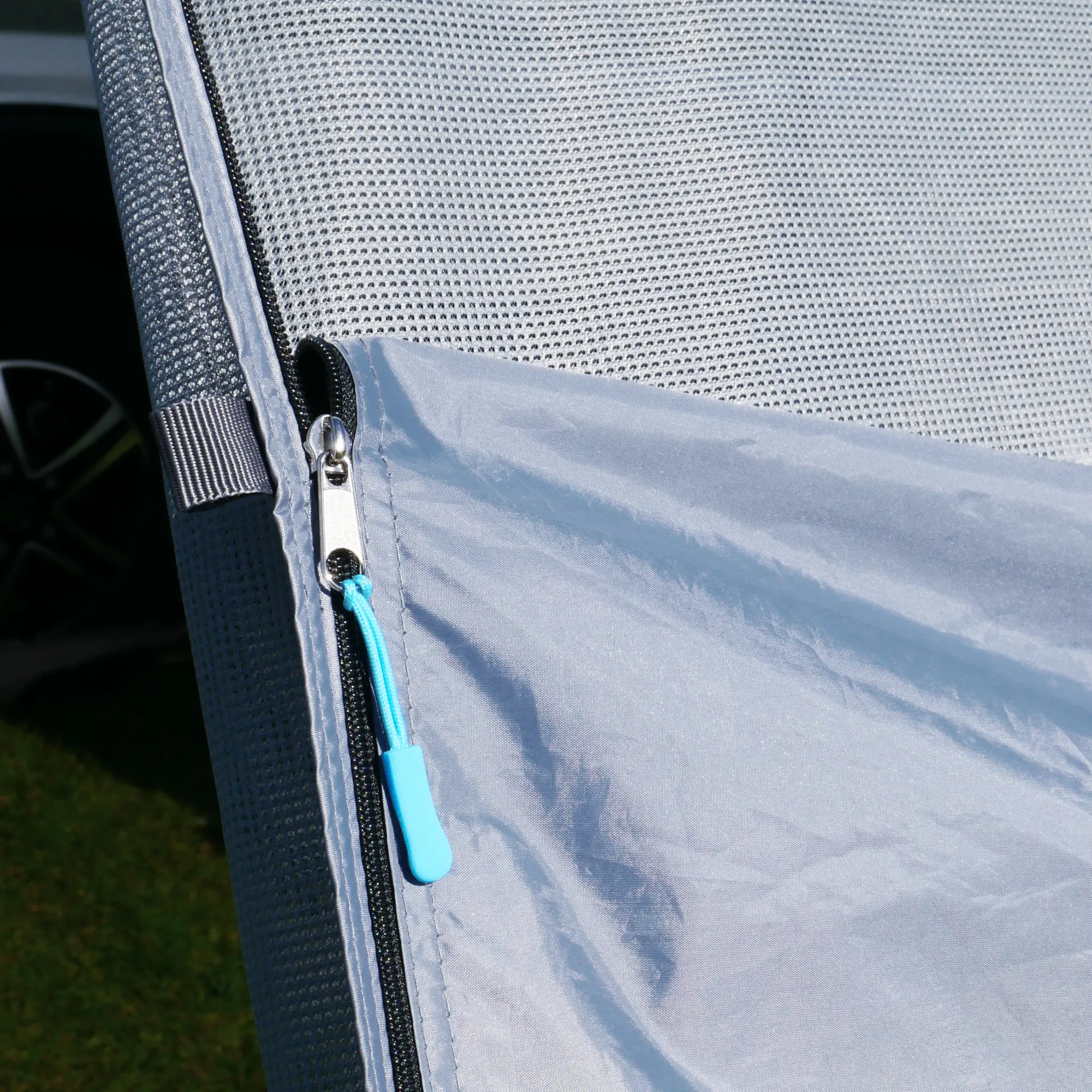 your GEAR Sun + Rain Blocker 3,3 x 2 m - Vorderwand für Markise schützt vor Sonne, Wind und Regen
