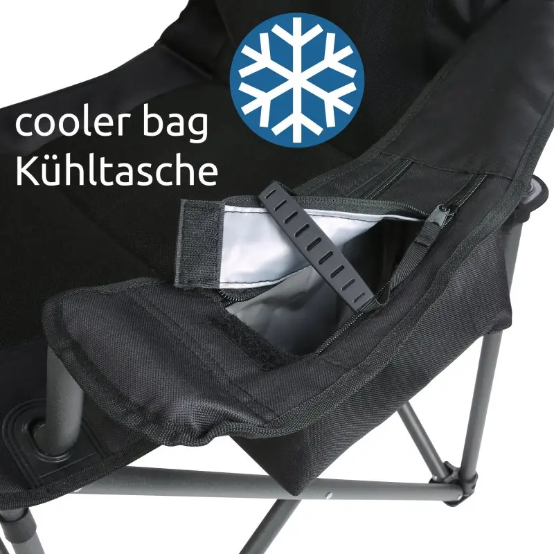 Silla de camping your GEAR Fano negra con estructura plegable robusta, bolsa térmica integrada con cremallera en el reposabrazos y detalles de malla 3D, ideal para exteriores y soporta hasta 250 kg.