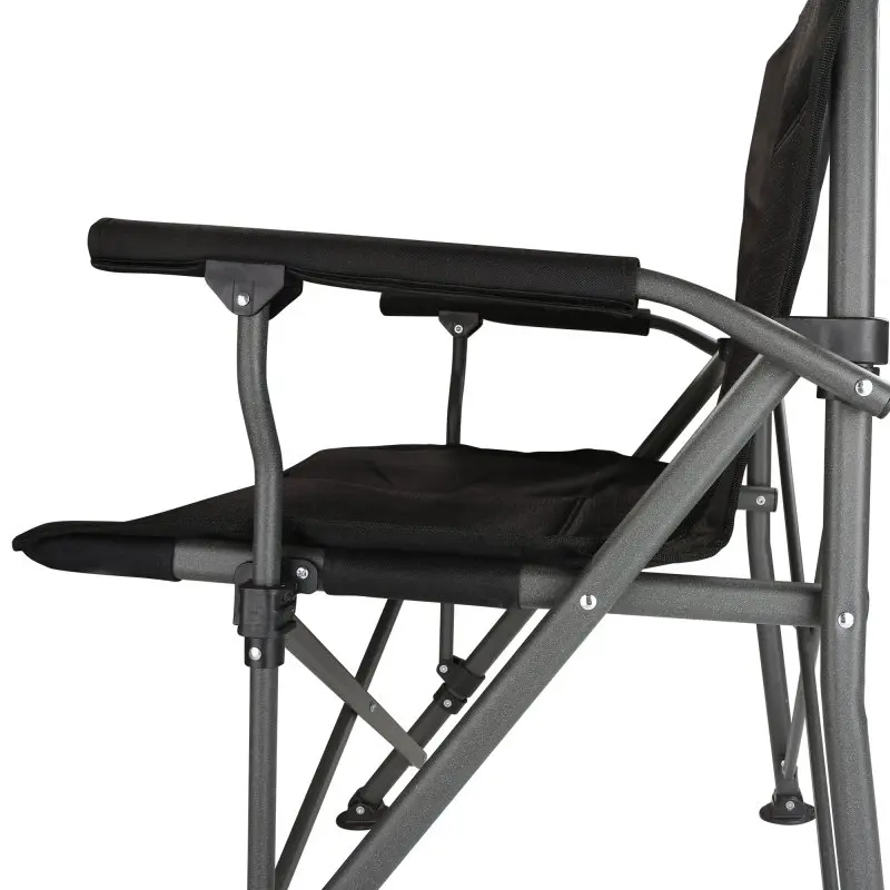 Campingstuhl your GEAR Pesaro mit gepolstertem 3D Mesh-Sitz, stabilem Metallrahmen, klappbarer Konstruktion und gepolsterten Armlehnen, TÜV-geprüft bis 160 kg, seitliche Detailansicht.