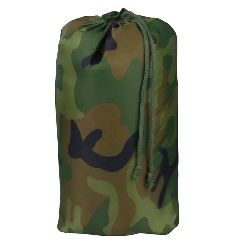 Filet de camouflage yourGEAR 4 x 5 m dans un sac de rangement à motif camouflage vert, avec cordon de serrage, idéal pour l’extérieur, la chasse, la protection solaire ou la décoration de jardin.