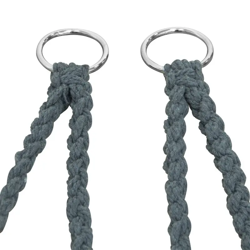 Anneaux métalliques robustes avec cordes épaisses tressées gris pour la suspension du fauteuil suspendu yourGEAR Boracay Grey, capacité 240 kg, détail du système d’accroche sûr et résistant.