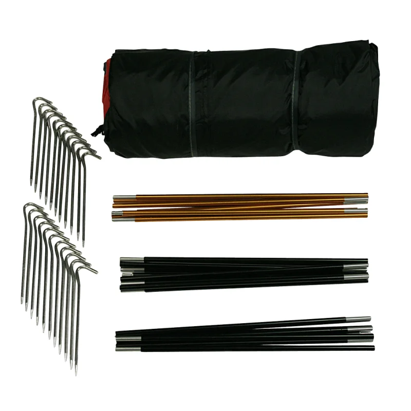 Tente 10T Silicone Valley 3 personnes : sac de rangement noir, piquets métalliques, arceaux en aluminium doré et noir, équipement de trekking compact et imperméable 5000 mm pour camping et moto.