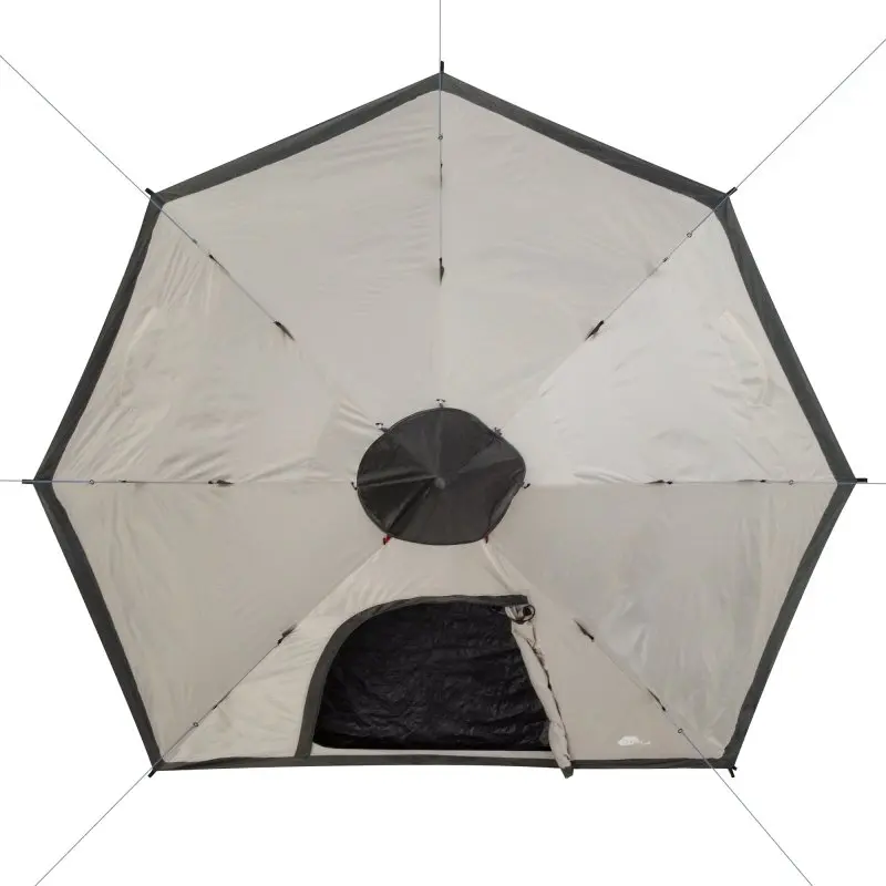 Tente tipi your GEAR Lido 370 pour 4 personnes, vue du dessus, forme pyramidale, grande porte d’entrée, sol cuvette intégré, tissu imperméable beige, protection anti-insectes, adaptée au camping en famille.
