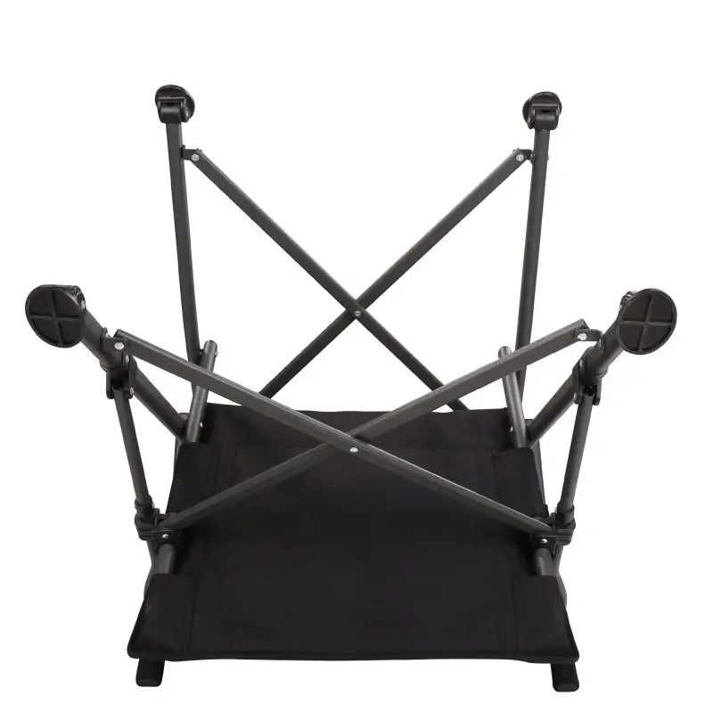 Campingstuhl your GEAR Pesaro zusammengefaltet, robustes schwarzes Gestell mit 3D Mesh-Polsterung, stabile Querstreben und breite Kunststofffüße, TÜV-geprüft bis 160 kg, ideal für Outdoor und Camping.