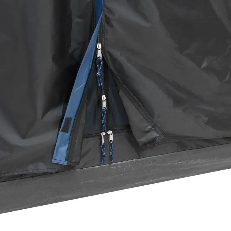 Fermeture éclair robuste avec doubles tirettes et cordons bleus sur le sol de la tente your GEAR Ravello 500, montrant une construction étanche et un tapis de sol intégré pour 6-8 personnes.