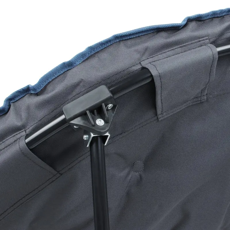 Dettaglio della struttura in metallo verniciato a polvere del yourGEAR Campingstuhl Ortona XXL Moon Chair, con tessuto imbottito grigio e cuciture rinforzate. Sedia pieghevole da esterno diametro 100 cm, resistente fino a 130 kg.