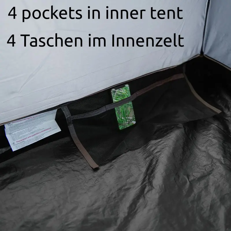 Poches de rangement dans la tente intérieure du your GEAR Monza 4 personnes, tissu imperméable, sol résistant, idéal pour organiser petits objets lors du camping. Texte descriptif en anglais et allemand visible.