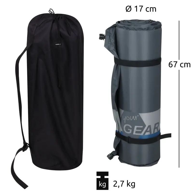 your GEAR ISO 700 selbstaufblasbare Isomatte, zusammengerollt mit Tragebeutel, Maße 67 cm Länge, 17 cm Durchmesser, Gewicht 2,7 kg, in Grau mit Ventil und Logo, ideal für Camping und Outdoor.