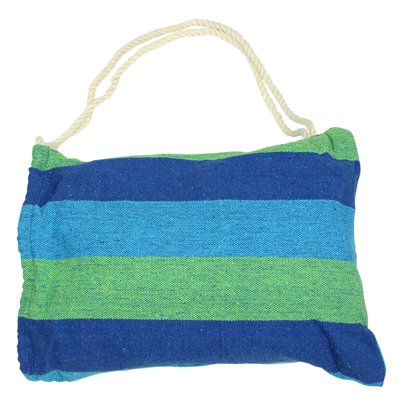 Borsa per la 10T AzurinXL Hängematte, in tessuto di cotone a righe blu e verdi, con manico in corda bianca, ideale per trasporto e conservazione della singola amaca da 220x110 cm con set di fissaggio incluso.