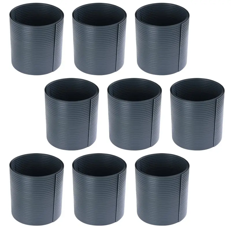 Neuf rouleaux de lanières de protection visuelle pour clôture, en PVC rigide nervuré gris, dimensions 252x19 cm, adaptés aux clôtures à barreaux simples et doubles, présentés en vue de dessus.