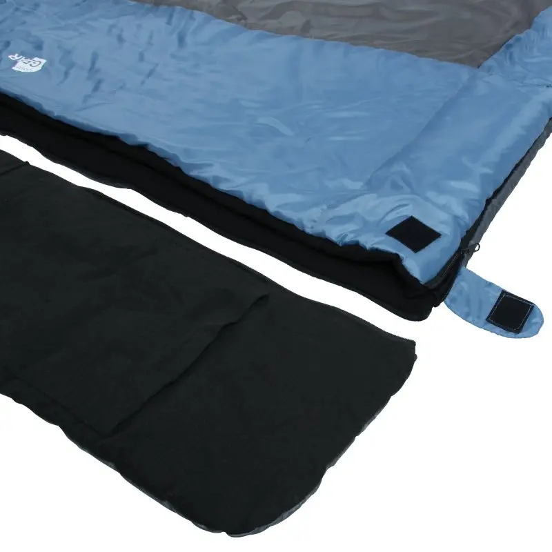 Sac de couchage double yourGEAR Sumatra Duo 2 personnes, bleu et noir, intérieur coton, capuche amovible, grande taille 230x160cm, adapté 3-4 saisons, détail des fermetures et du tissu visible.