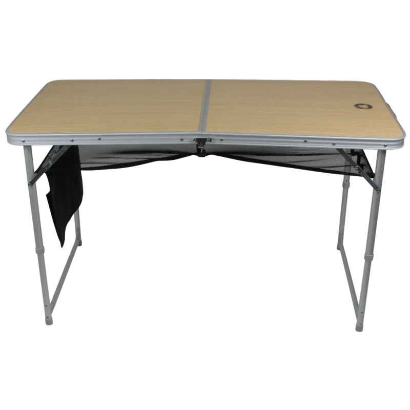 Table de camping pliable 10T pour 4 personnes, structure en aluminium, plateau effet bois clair, pieds renforcés, rangement en filet sous le plateau, idéal pour pique-nique et camping en famille.