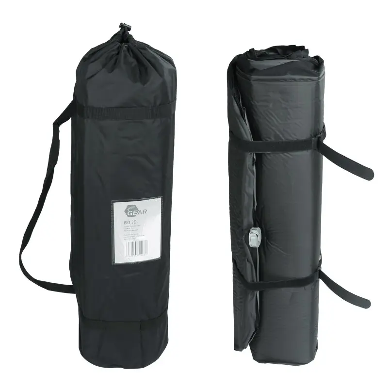 your GEAR ISO 3D selbstaufblasende Isomatte, 200x73x10 cm, zusammengefaltet mit Transporttasche und Tragegurt, schwarz, kompakt für Camping, gut erkennbares Ventil und Verschlussriemen.