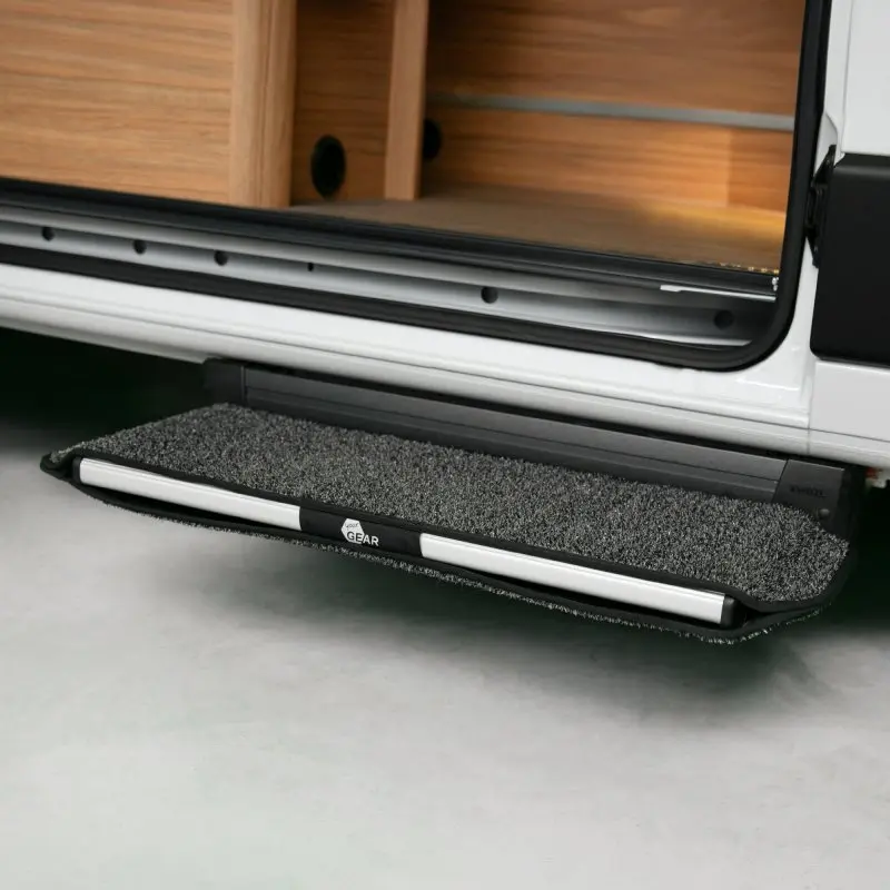 2nd Chance - your GEAR Mantua 55 x 26 cm - Fußmatte für Wohnmobil Trittstufe - Teppich Stufenmatte für Stufe (71524)