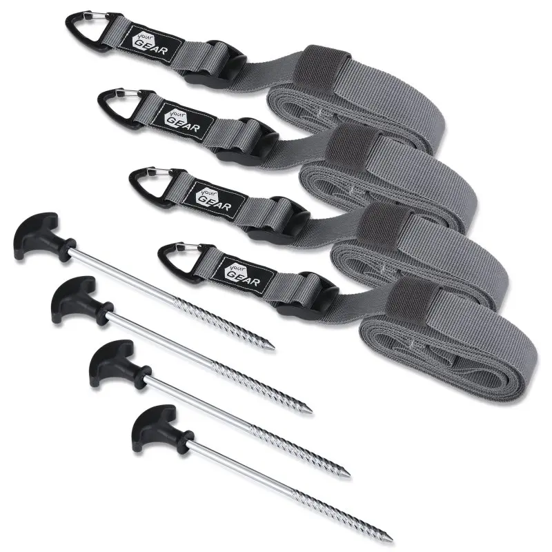 Set de sangles your GEAR Storm : 4 sangles grises avec mousquetons, boucles réglables et 4 piquets métalliques robustes, idéal pour fixer tentes, auvents, bâches et équipements de camping en extérieur.