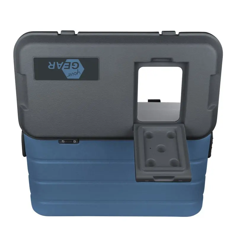 yourGEAR Coolah 40 L Kühlbox in Blau mit grauem Deckel, integriertem Tragegriff und praktischem Ablagefach im Deckel, robuste PU-Isolierung für langanhaltende Kühl- und Warmhaltefunktion.