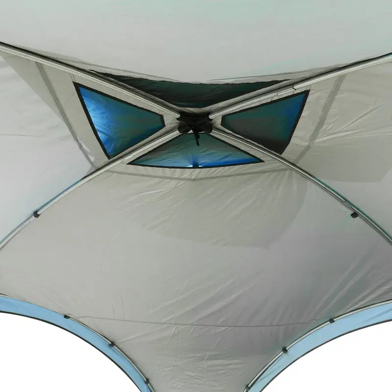 Vue intérieure du toit du pavillon your GEAR Bergamo 430, montrant la structure en acier galvanisé, les connecteurs ABS robustes et le tissu Oxford 210D imperméable avec ouvertures de ventilation triangulaires.